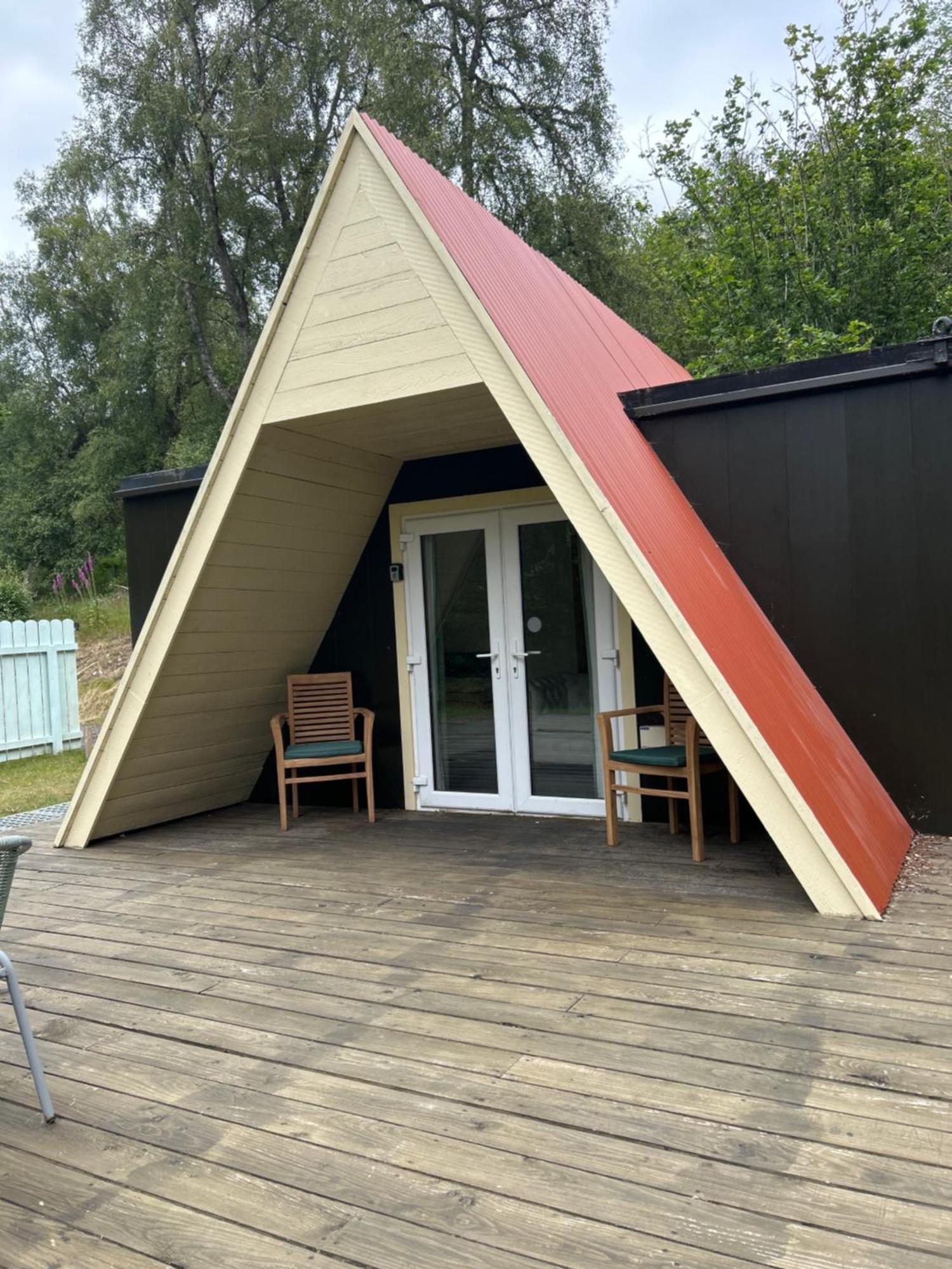 1Lochness Glam Lodges Inverness Luaran gambar