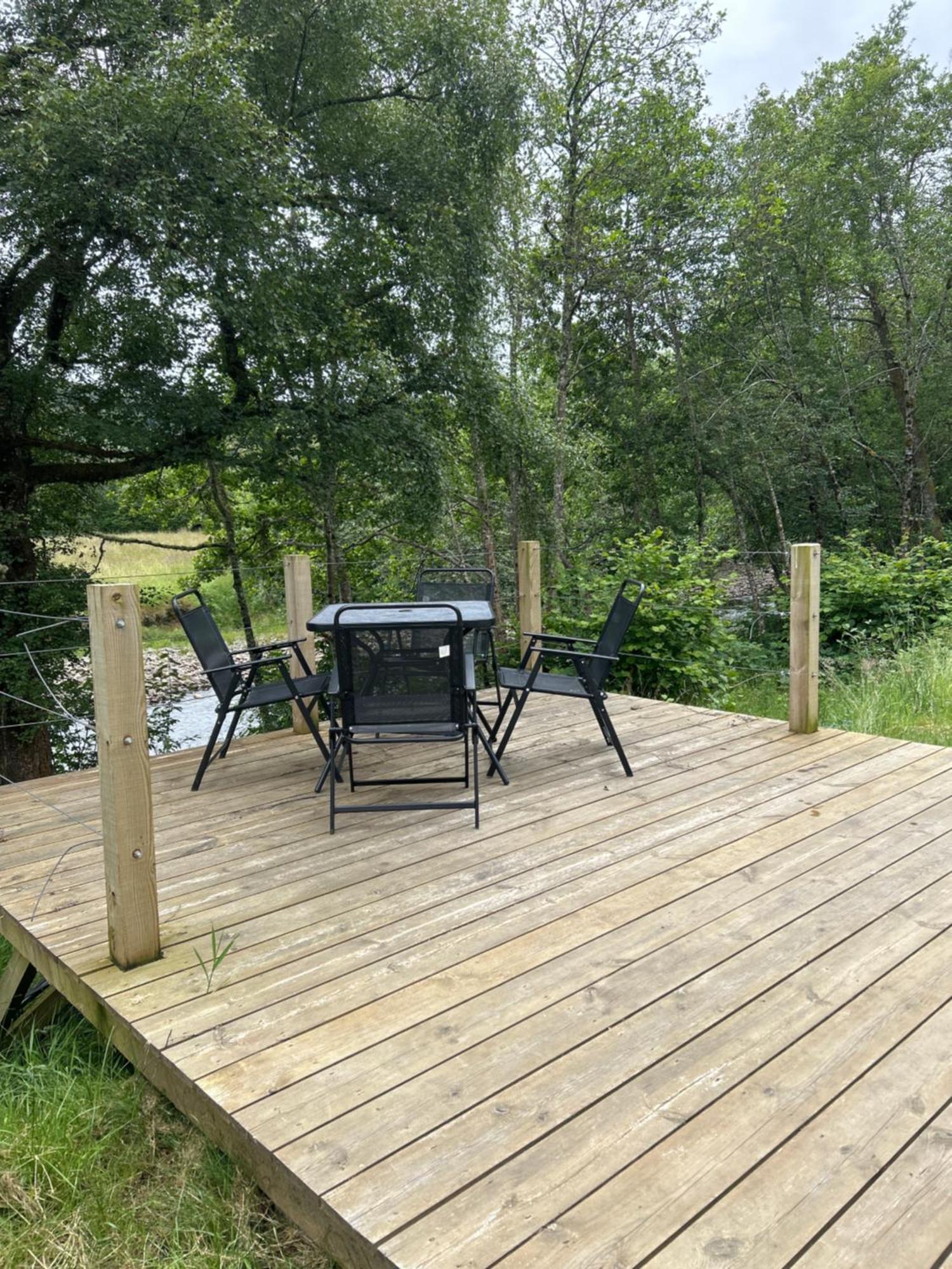 1Lochness Glam Lodges Inverness Luaran gambar