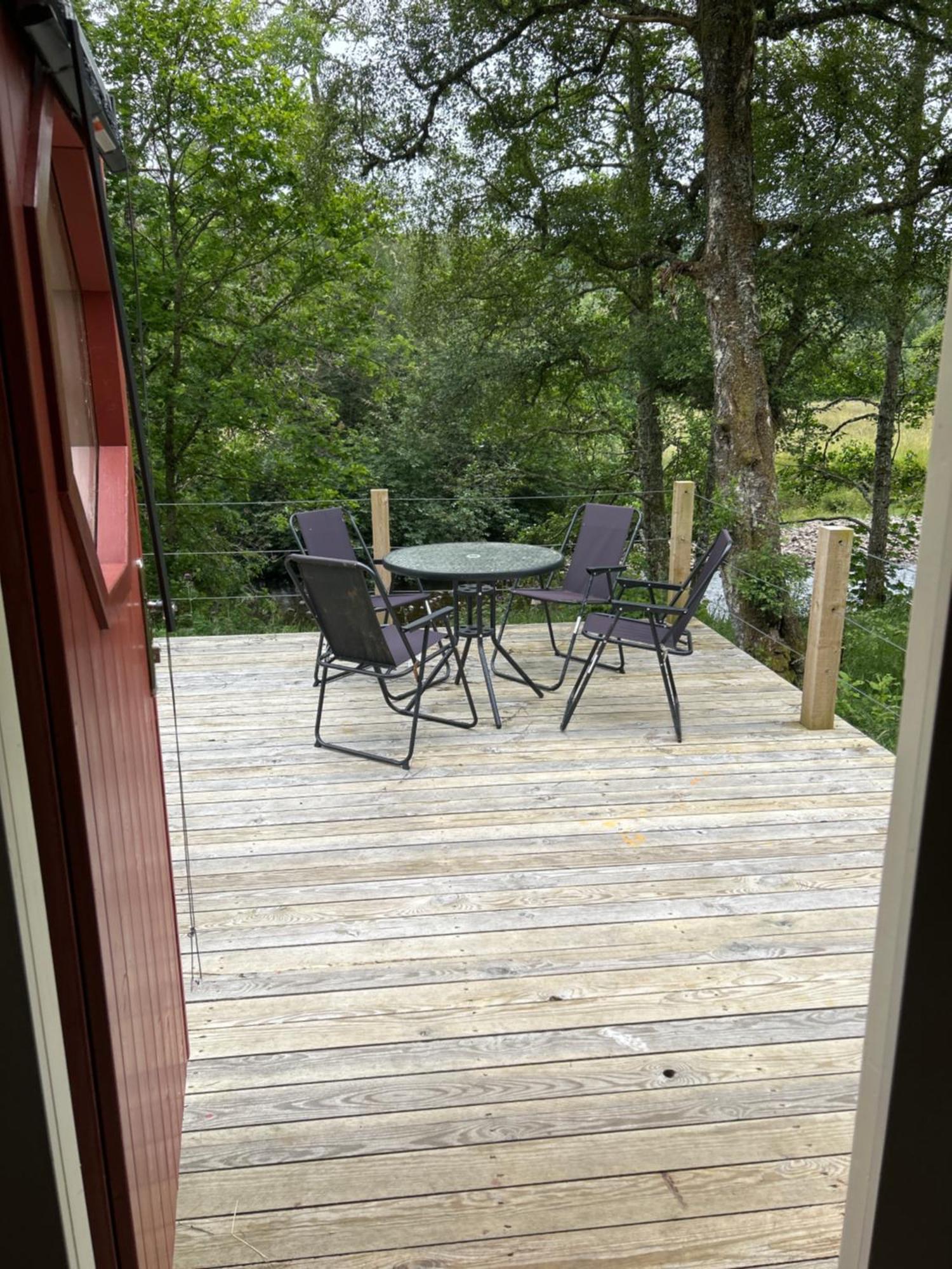 1Lochness Glam Lodges Inverness Luaran gambar